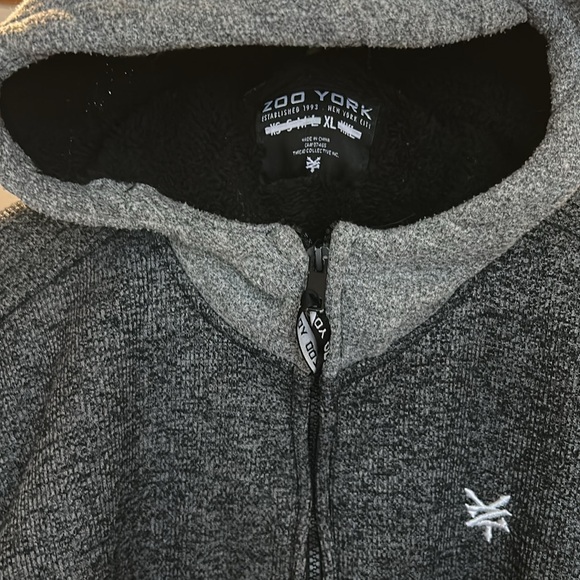 Zoo York zip up - Picture 2 of 7